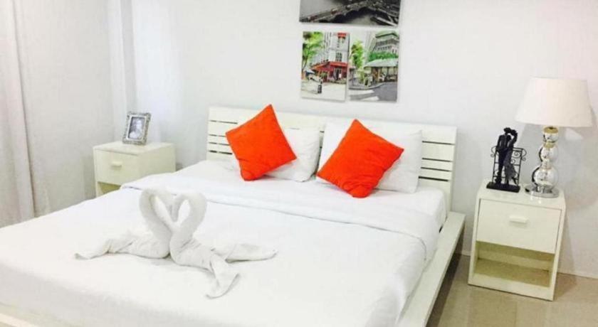 Chic Hotel Suratthani Сураттхани Экстерьер фото